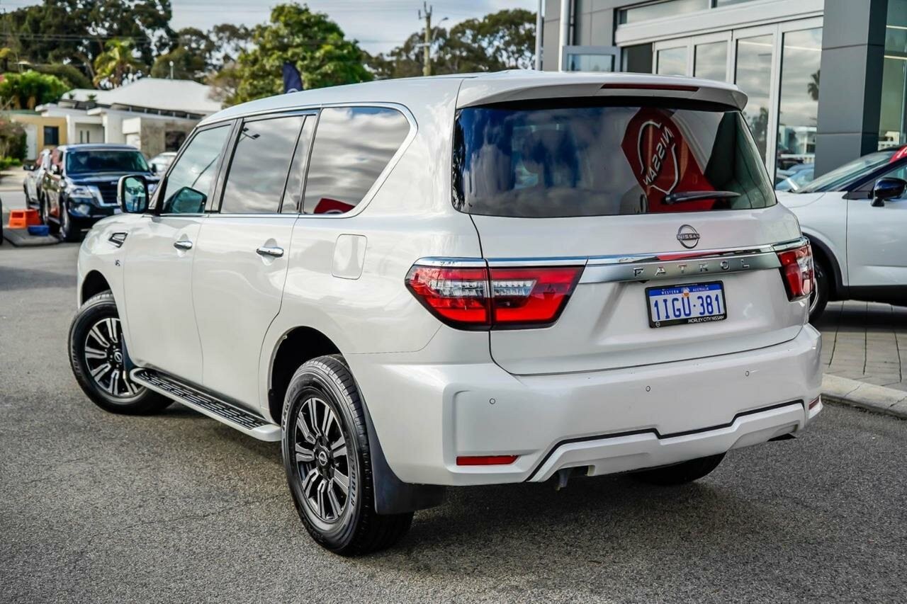 Nissan Patrol image 2