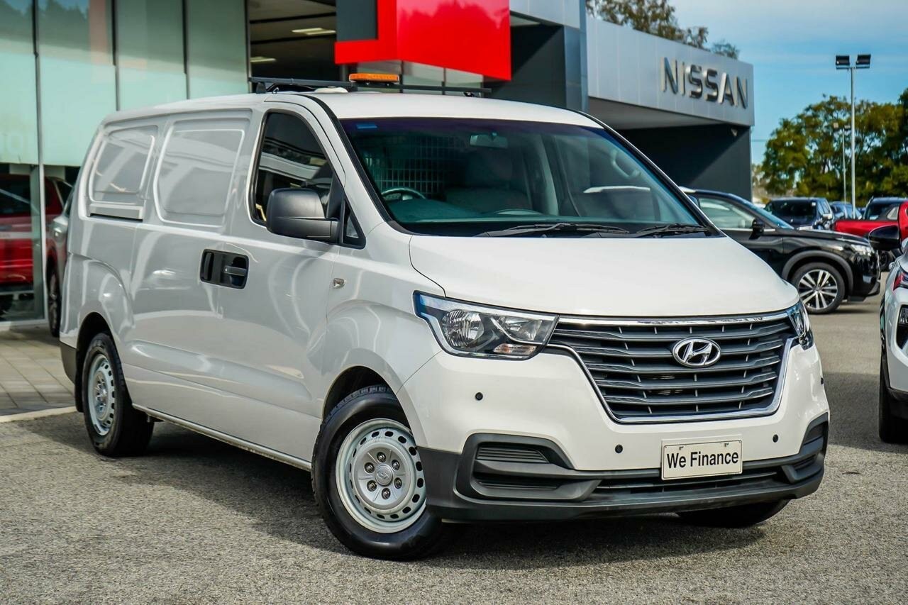Hyundai Iload image 1