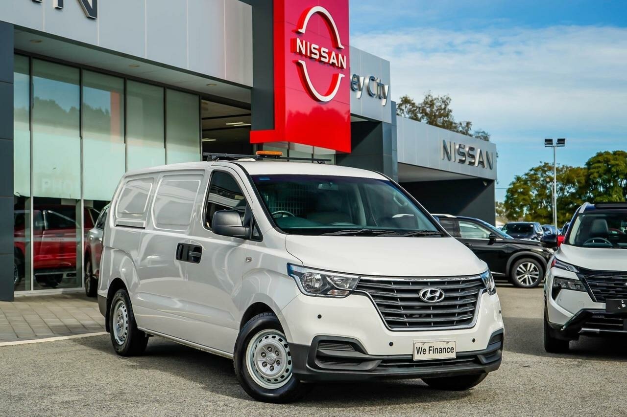 Hyundai Iload image 2