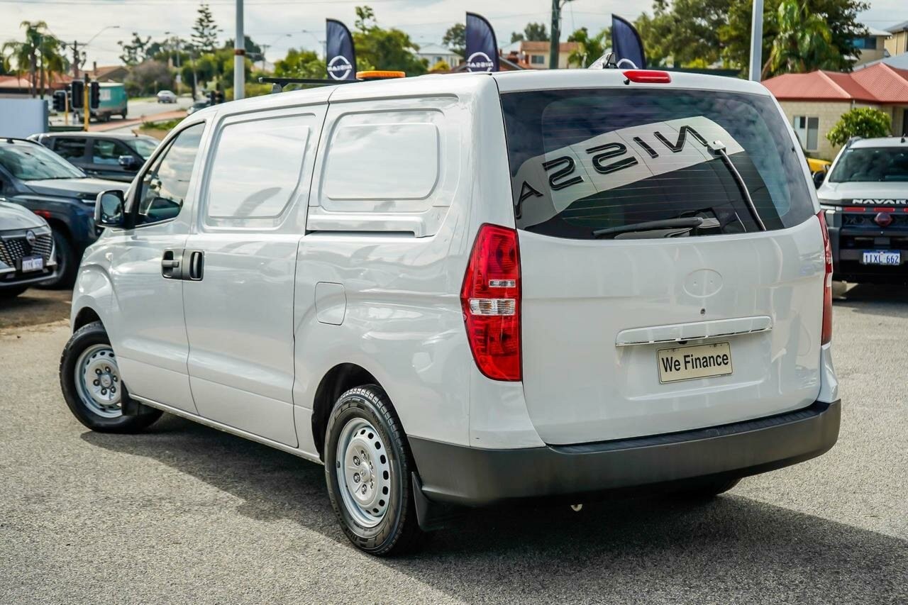 Hyundai Iload image 3