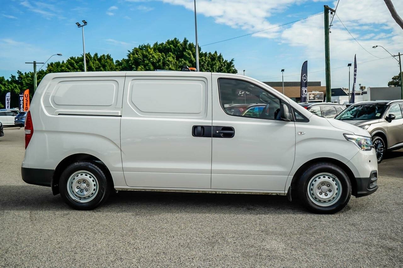 Hyundai Iload image 4