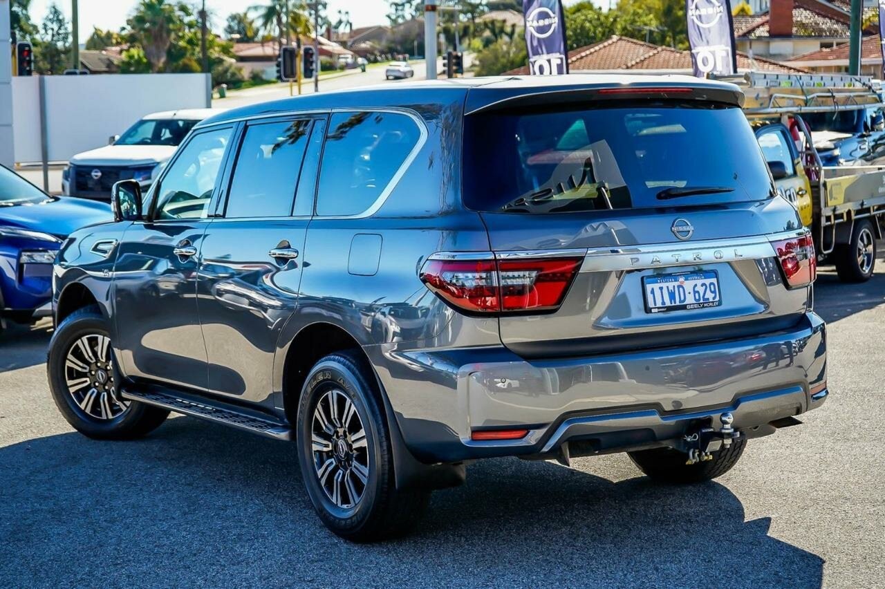Nissan Patrol image 2
