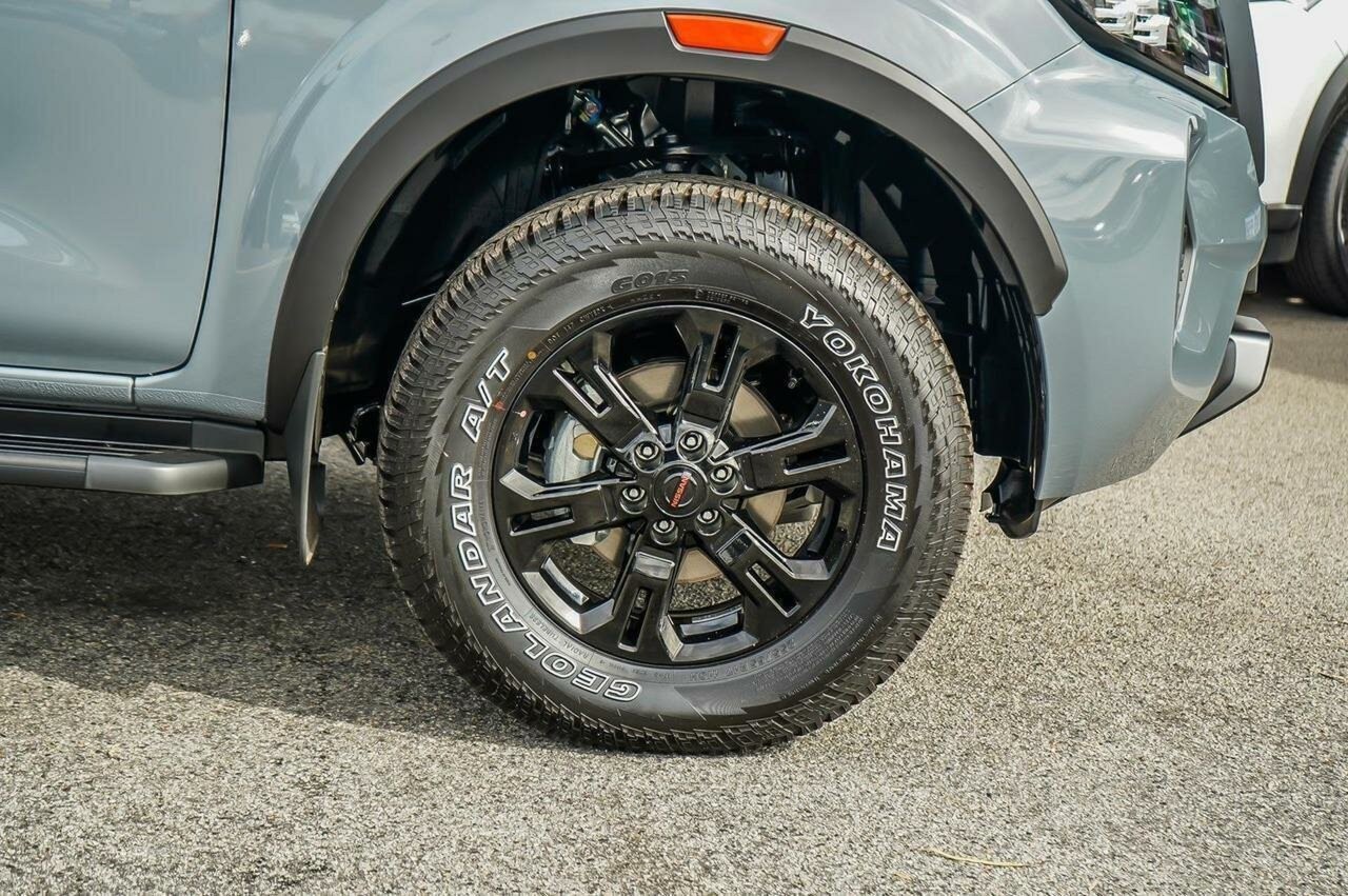 Nissan Navara image 4