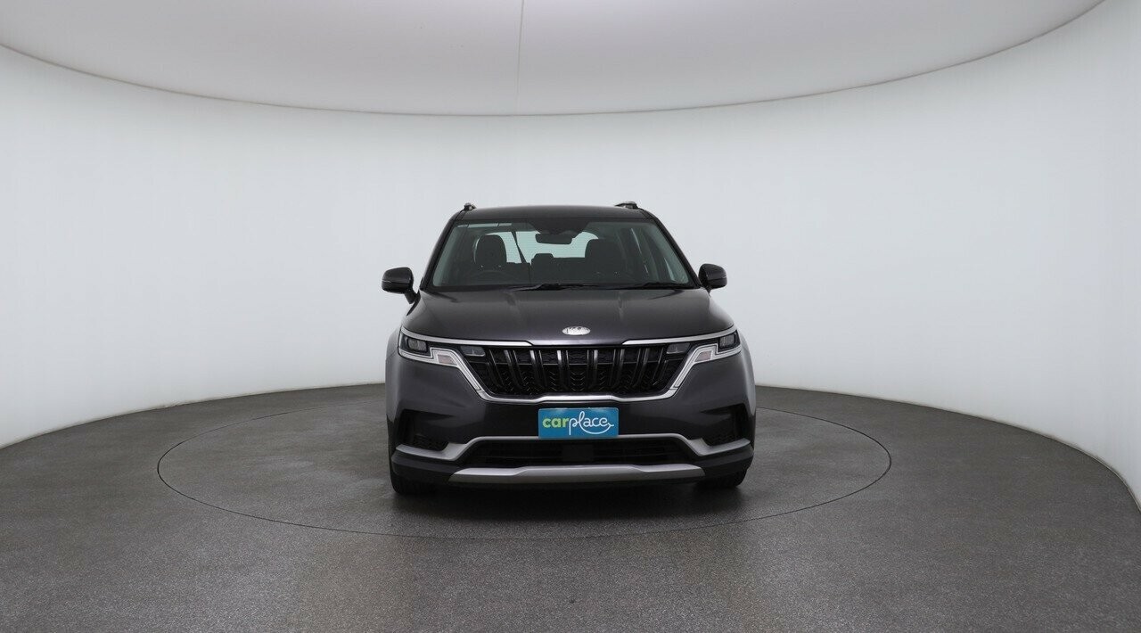 Kia Carnival image 2