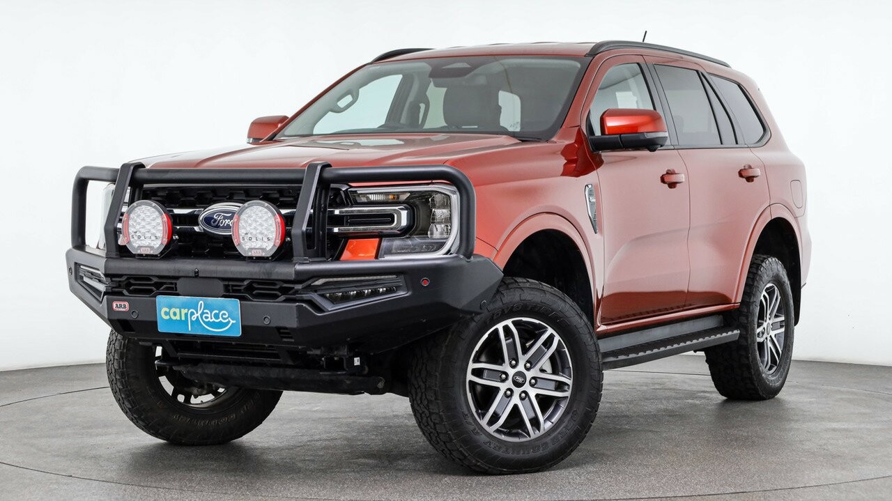 Ford Everest image 1