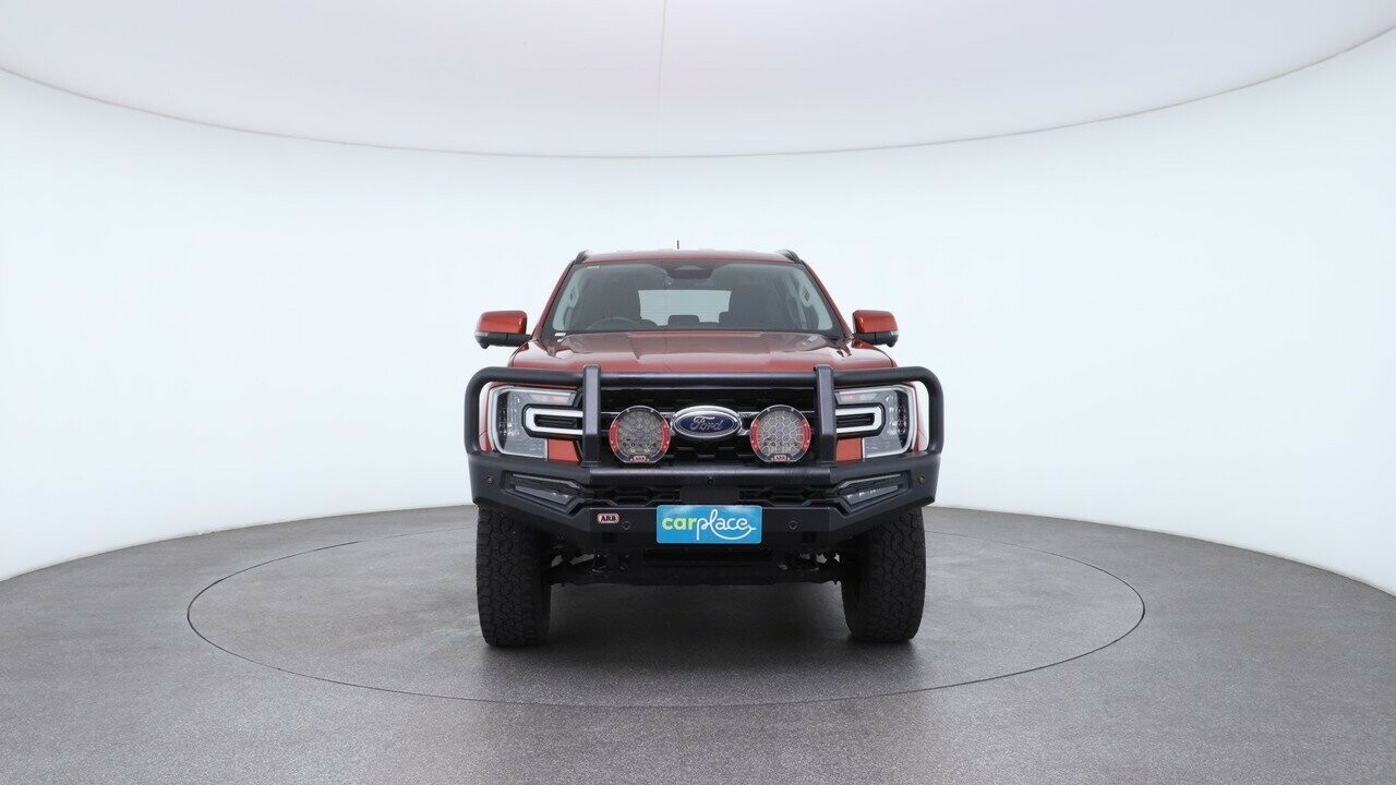 Ford Everest image 2