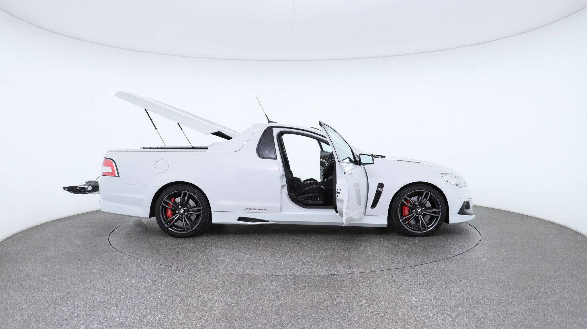 Holden Special Vehicles Maloo image 4