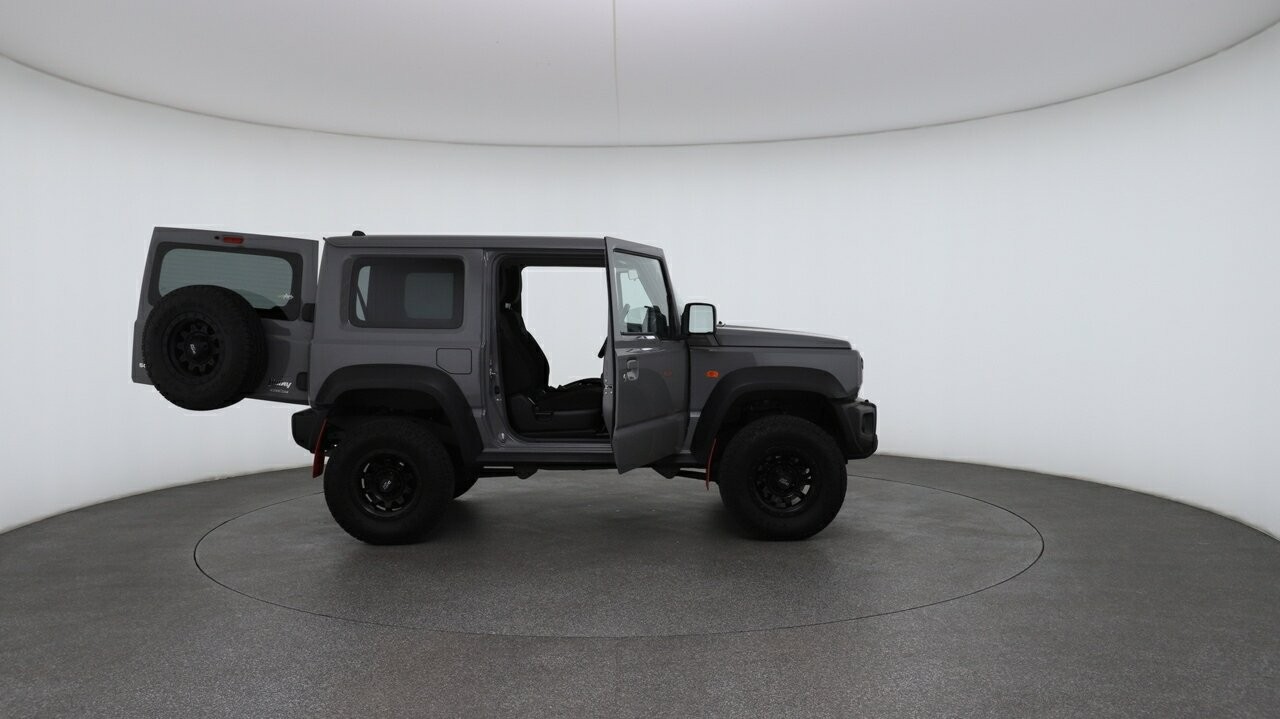 Suzuki Jimny image 4