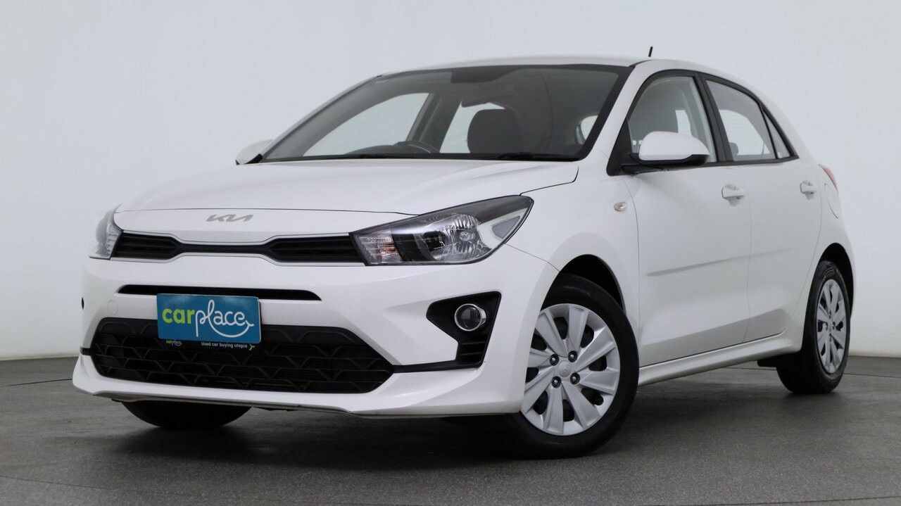 Kia Rio image 1