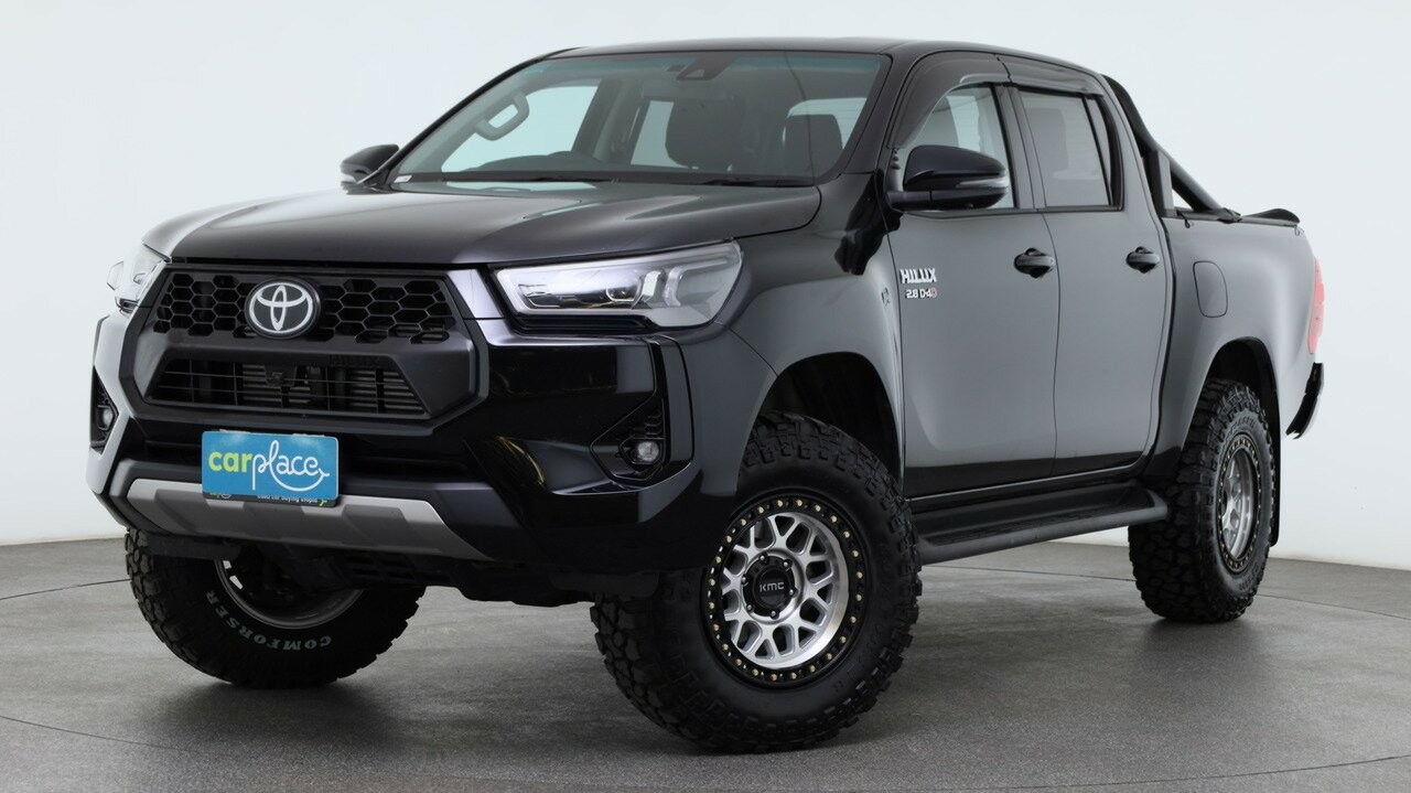 Toyota Hilux image 1