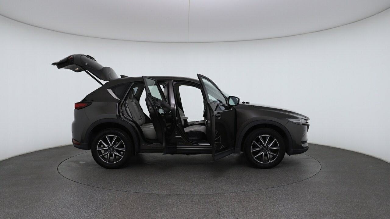 Mazda Cx-5 image 4