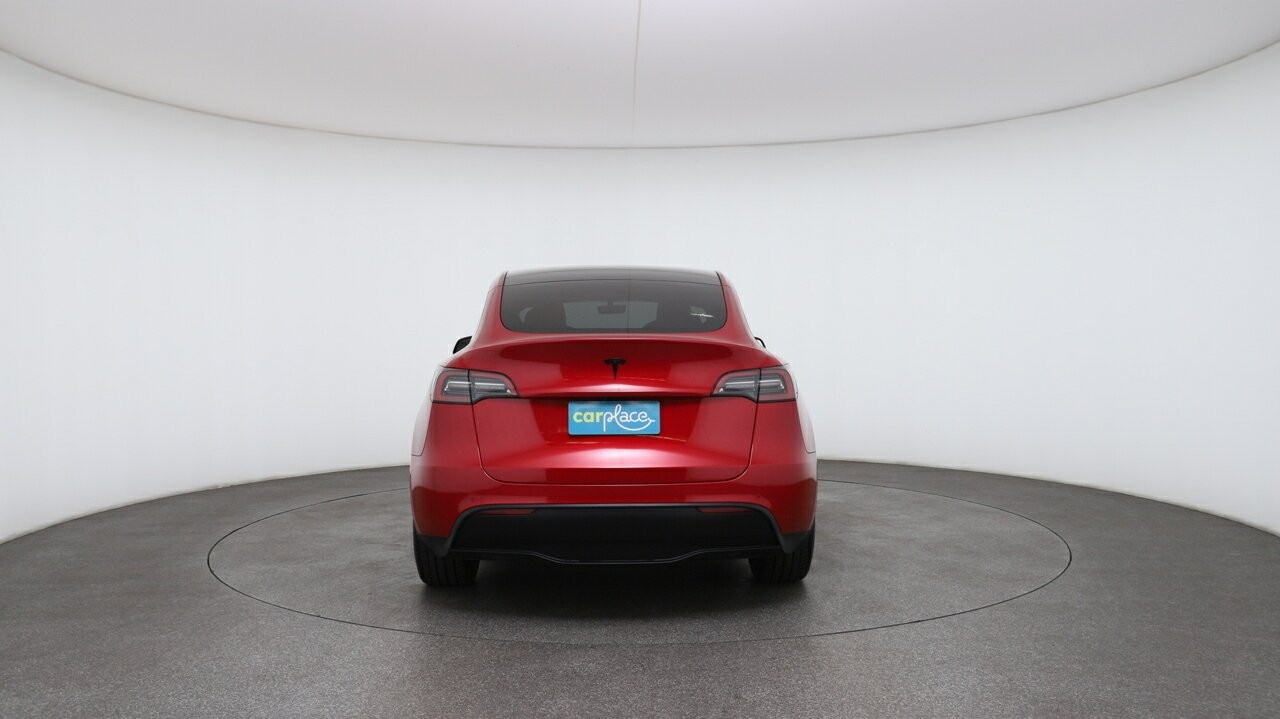 Tesla Model Y image 4