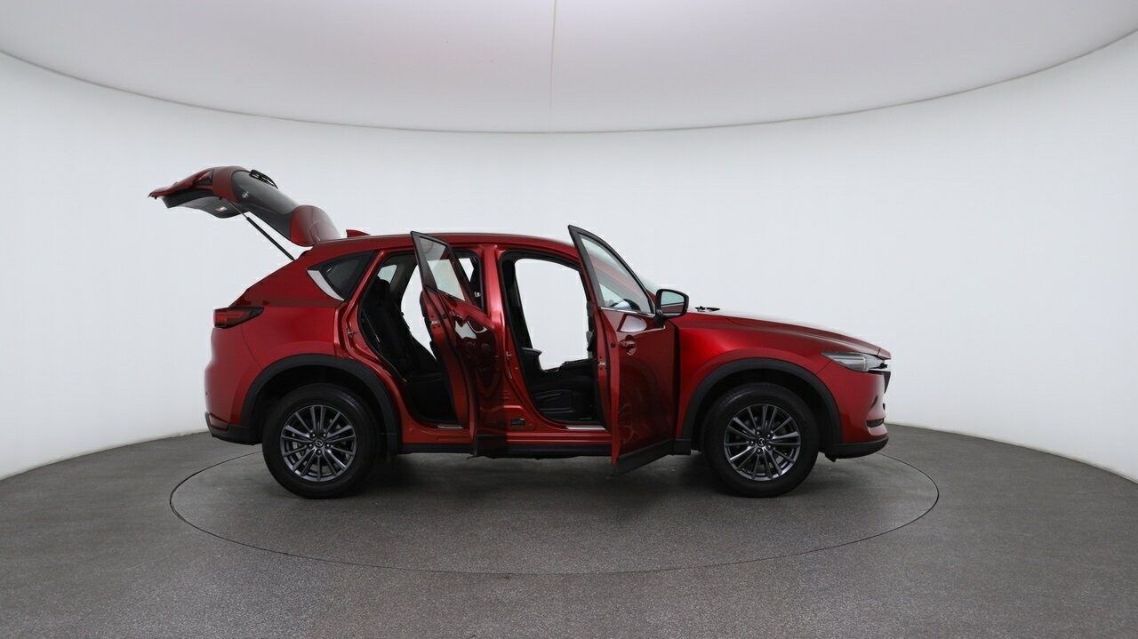 Mazda Cx-5 image 4