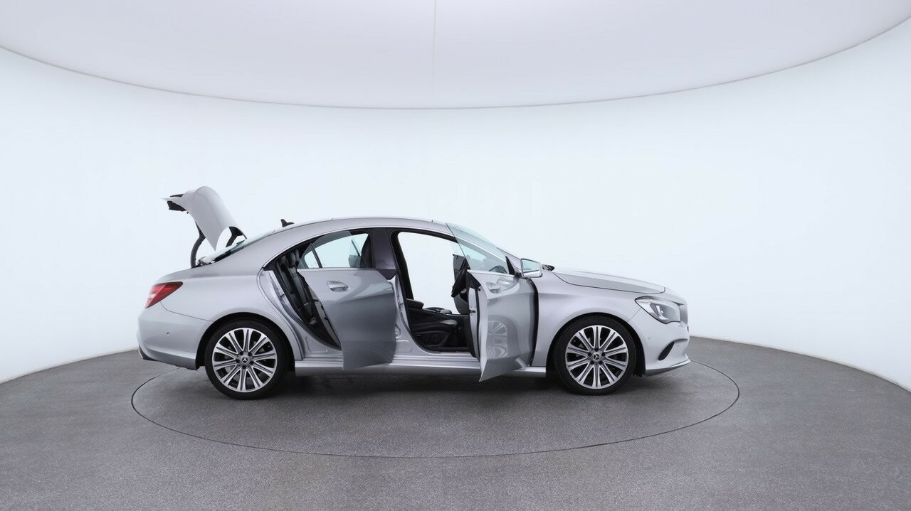 Mercedes Benz Cla-class image 4