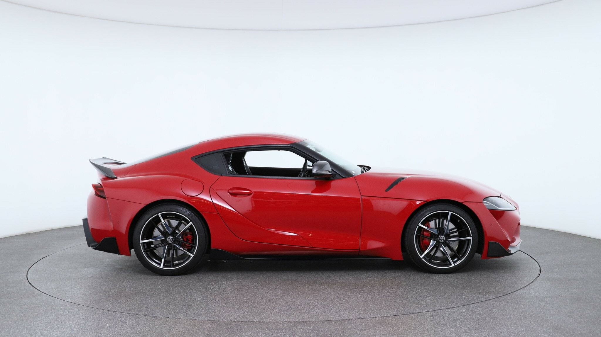 Toyota Supra image 3