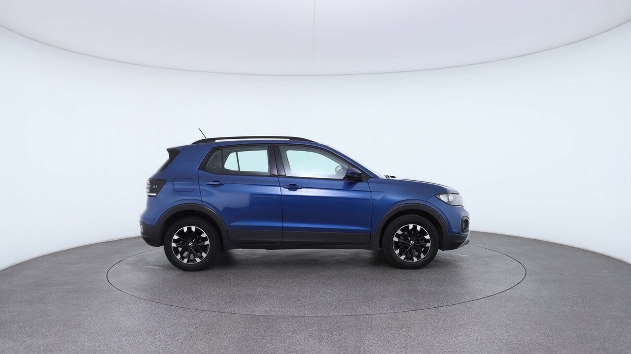 Volkswagen T-cross image 3