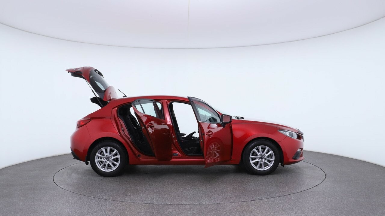 Mazda 3 image 4