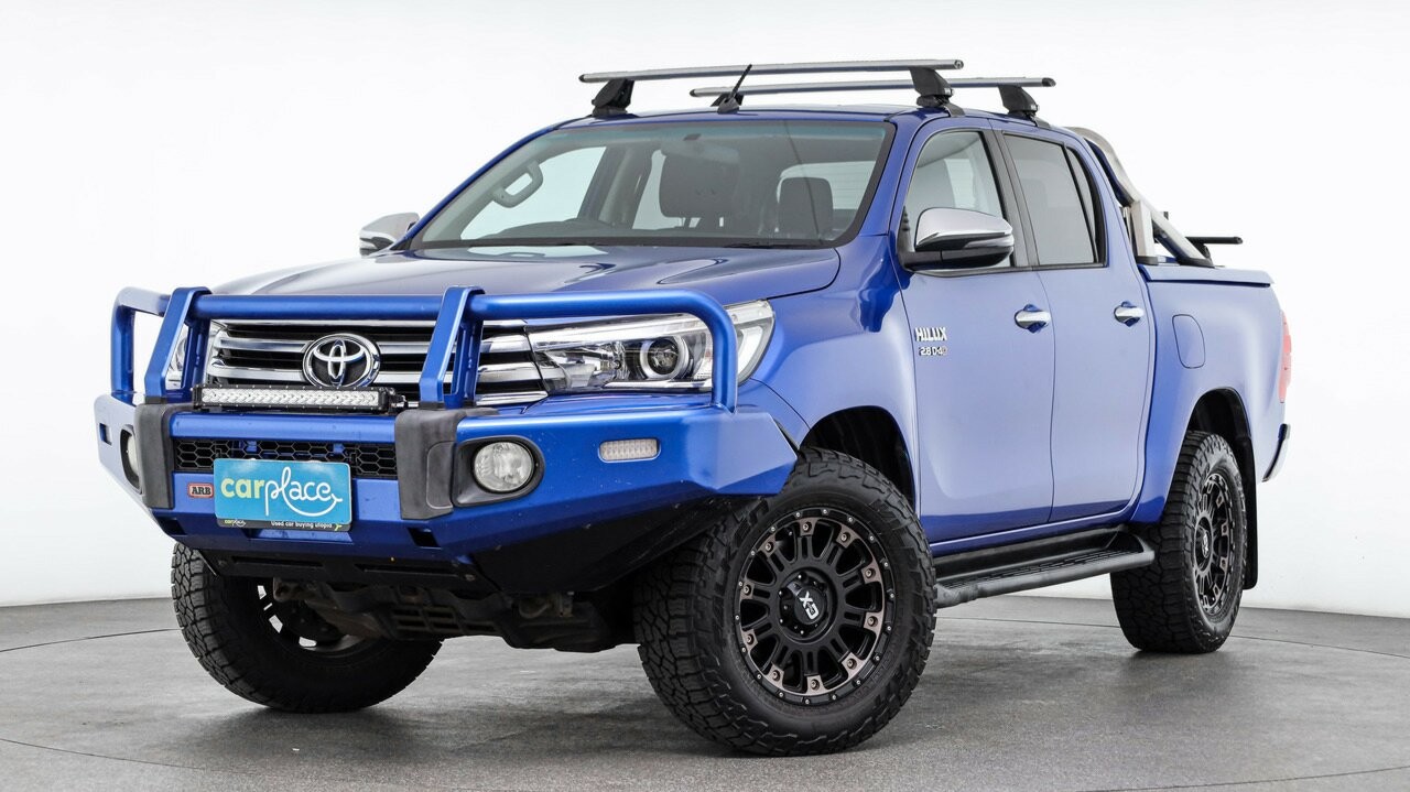 Toyota Hilux image 1