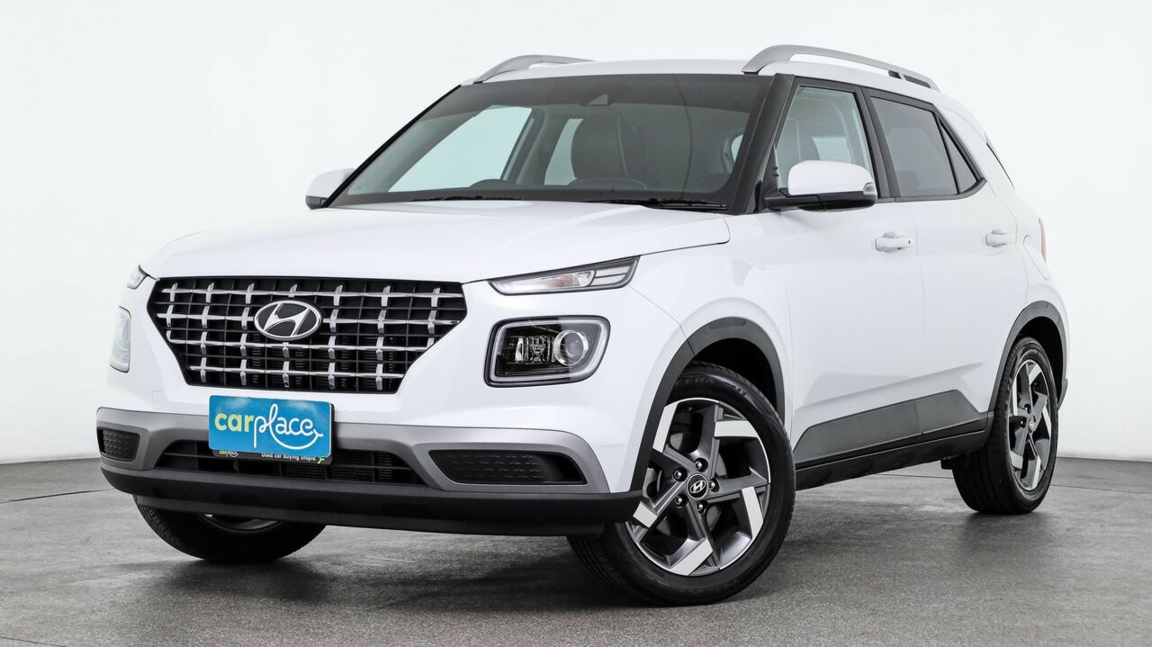 Hyundai Venue image 1