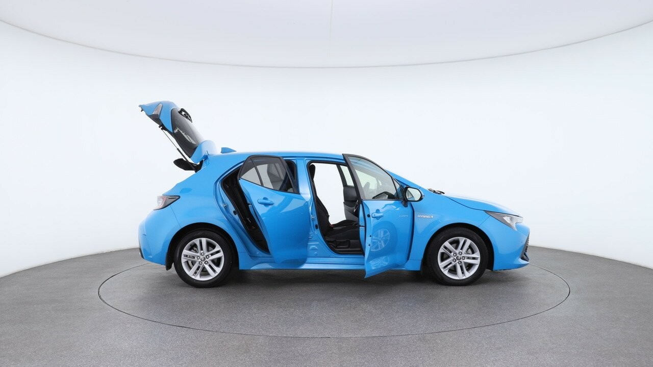 Toyota Corolla image 3