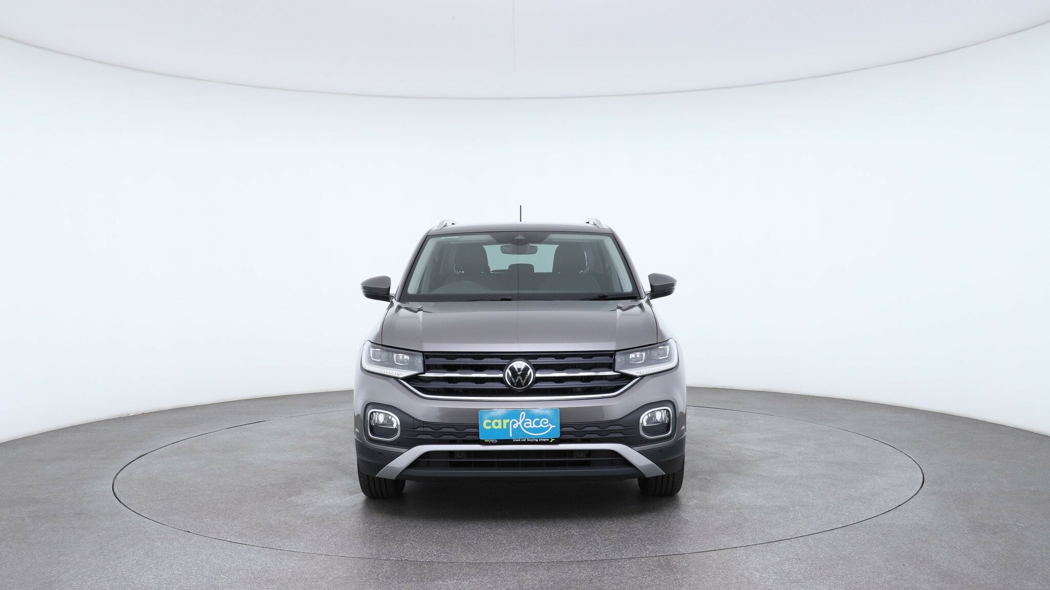Volkswagen T-cross image 2