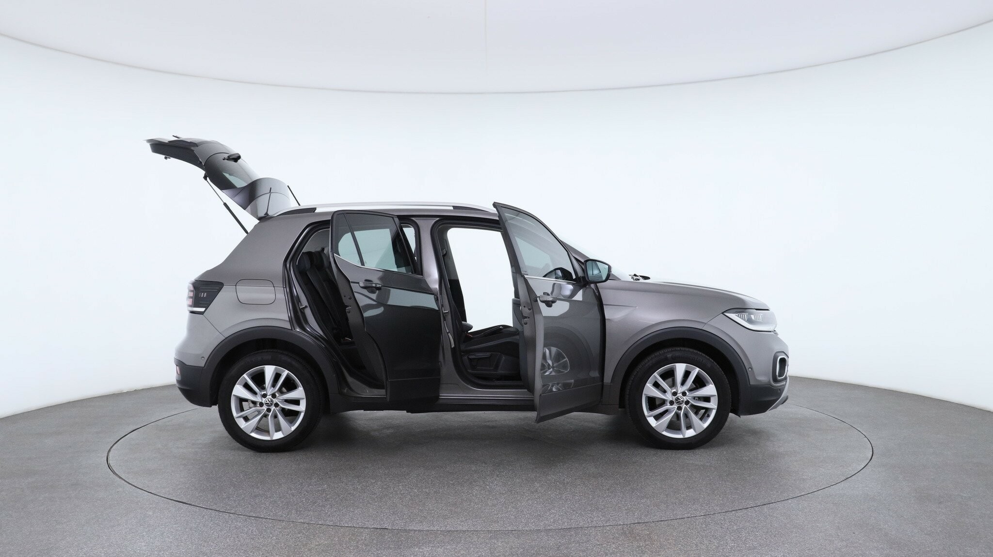 Volkswagen T-cross image 4