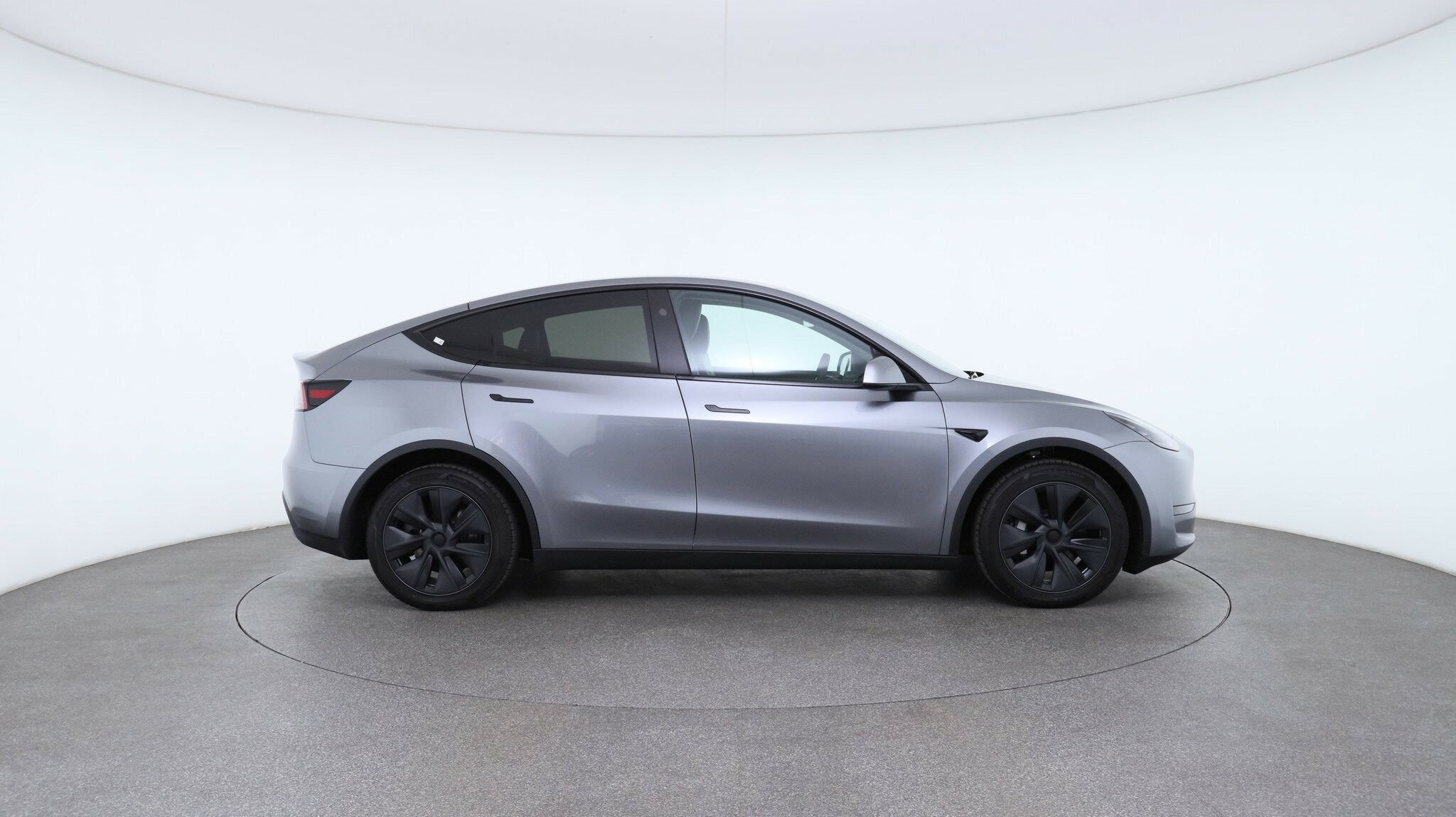 Tesla Model Y image 3