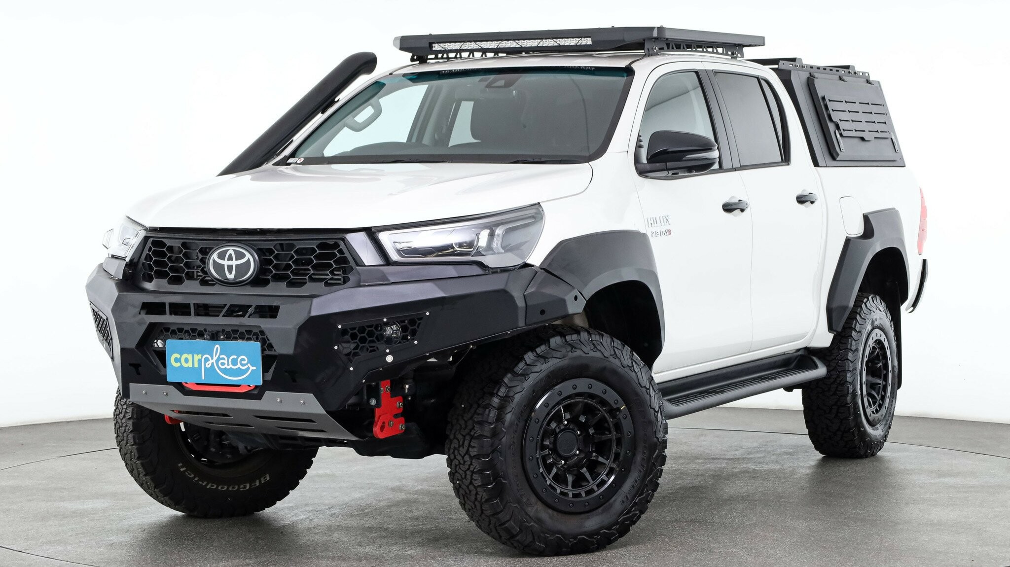 Toyota Hilux image 1