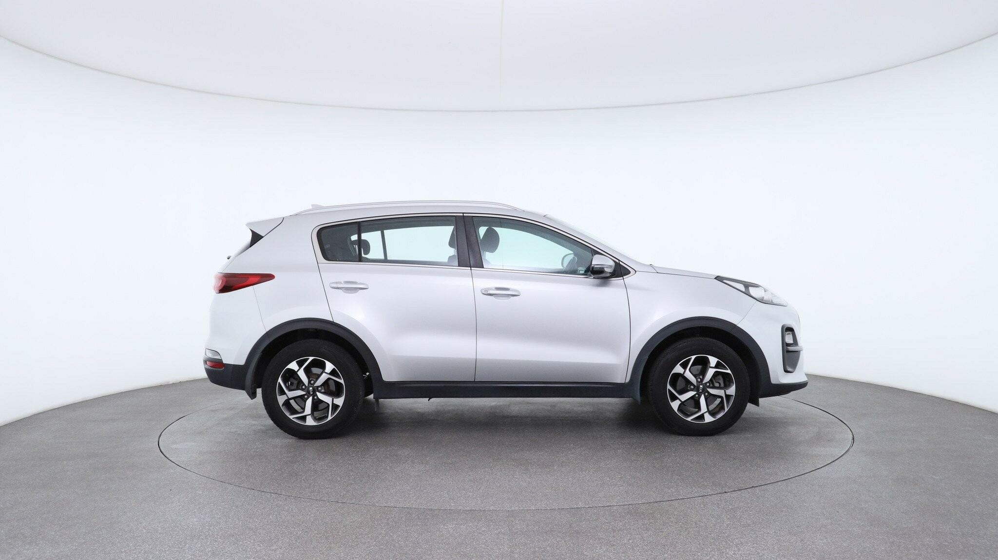 Kia Sportage image 3