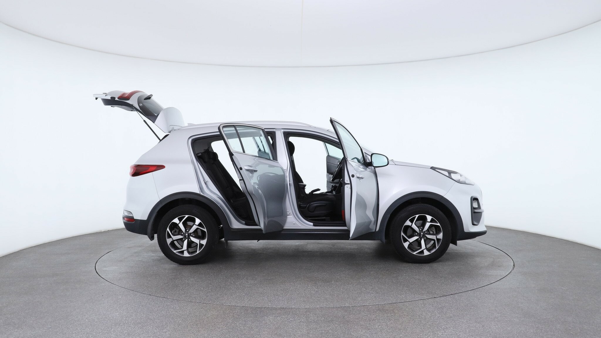 Kia Sportage image 4