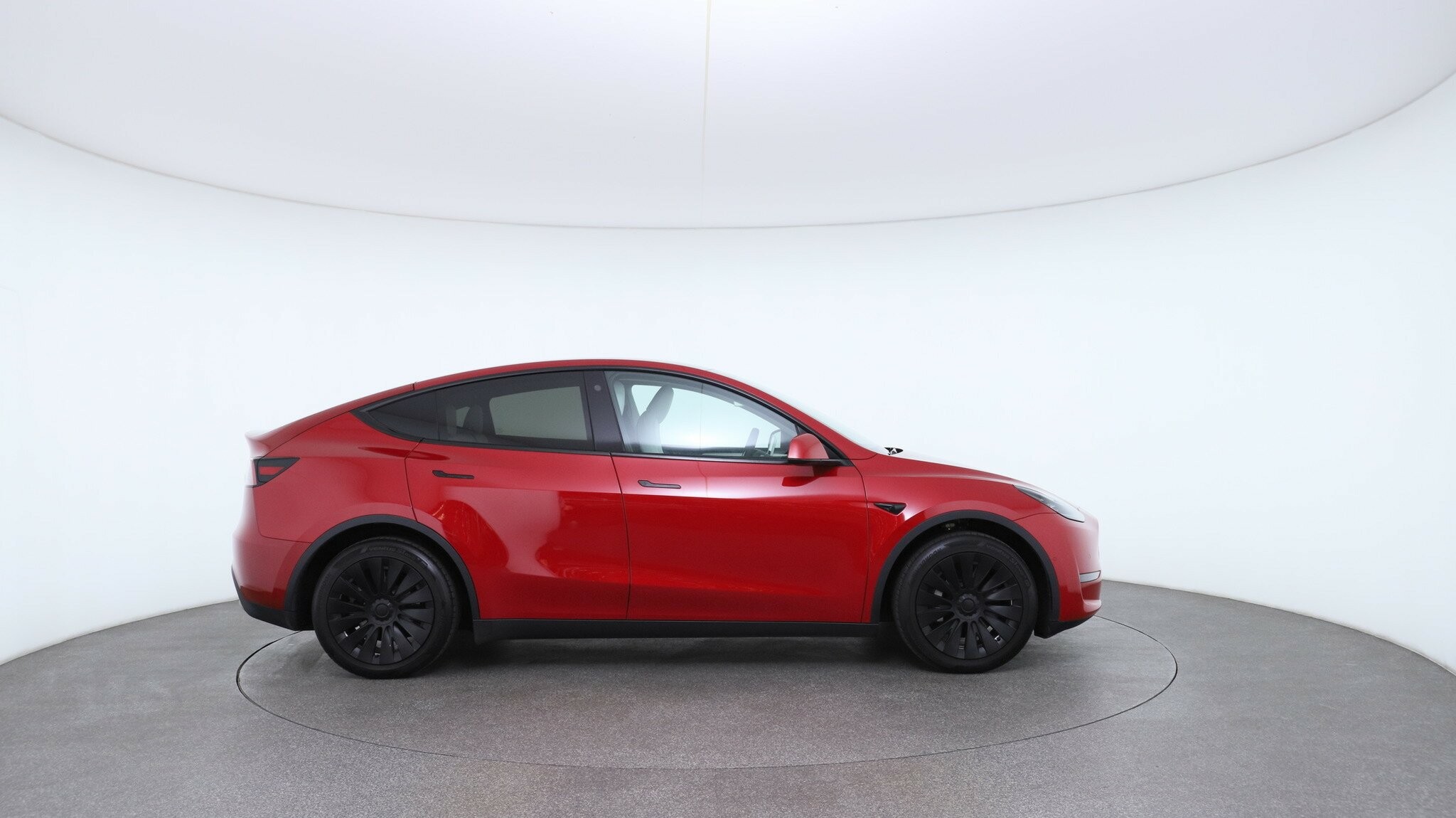 Tesla Model Y image 3