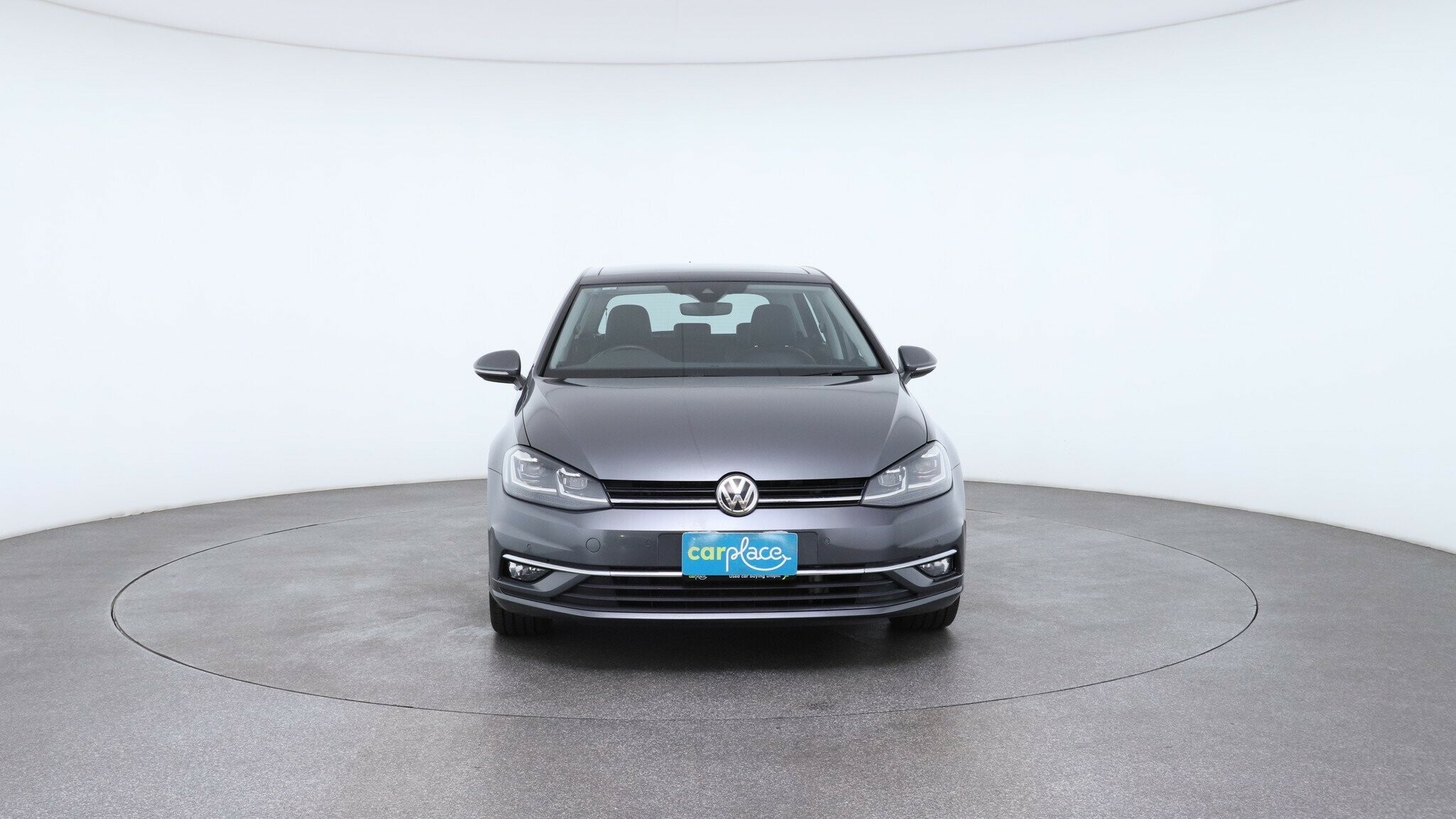 Volkswagen Golf image 2