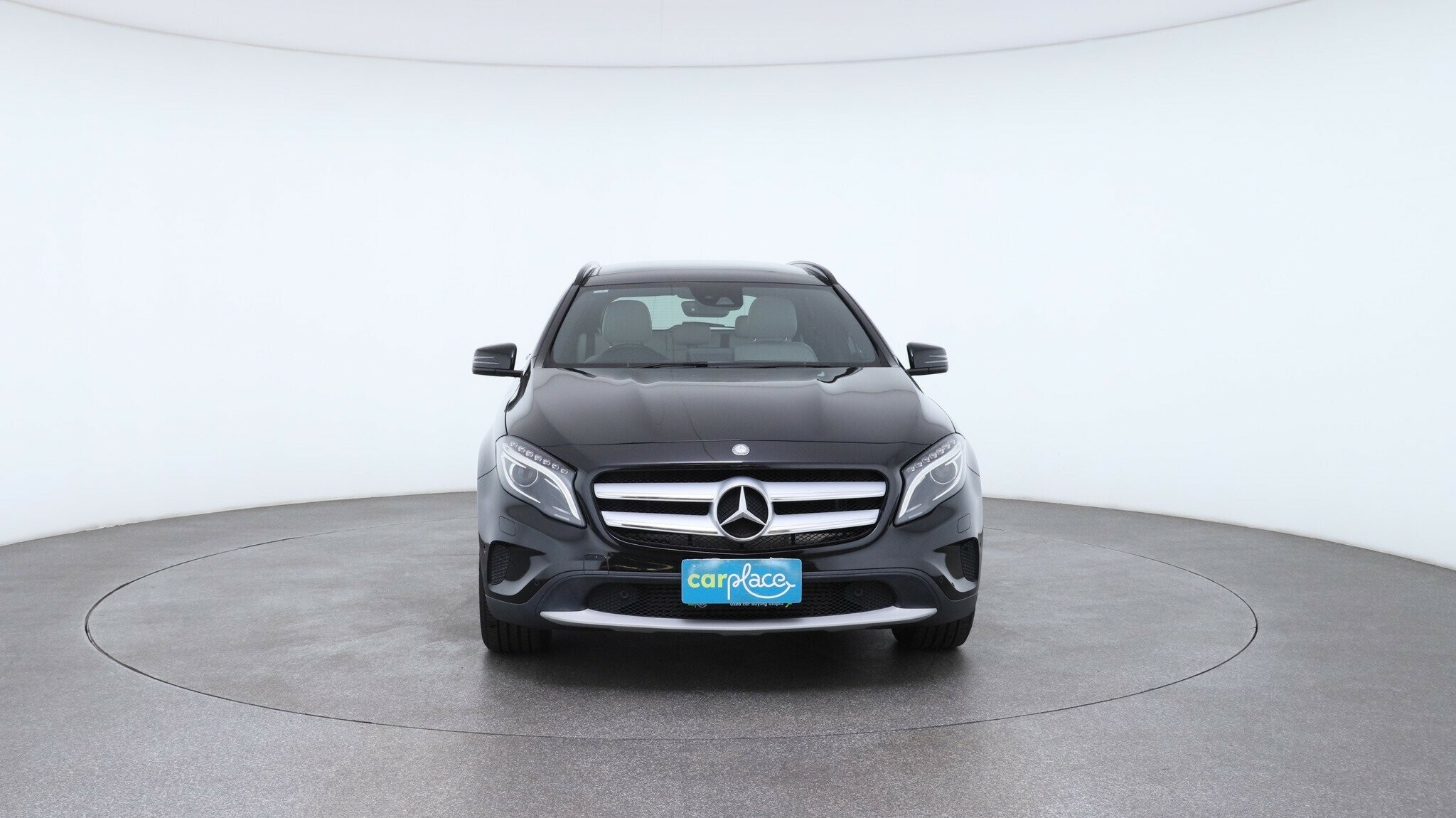 Mercedes Benz Gla-class image 2
