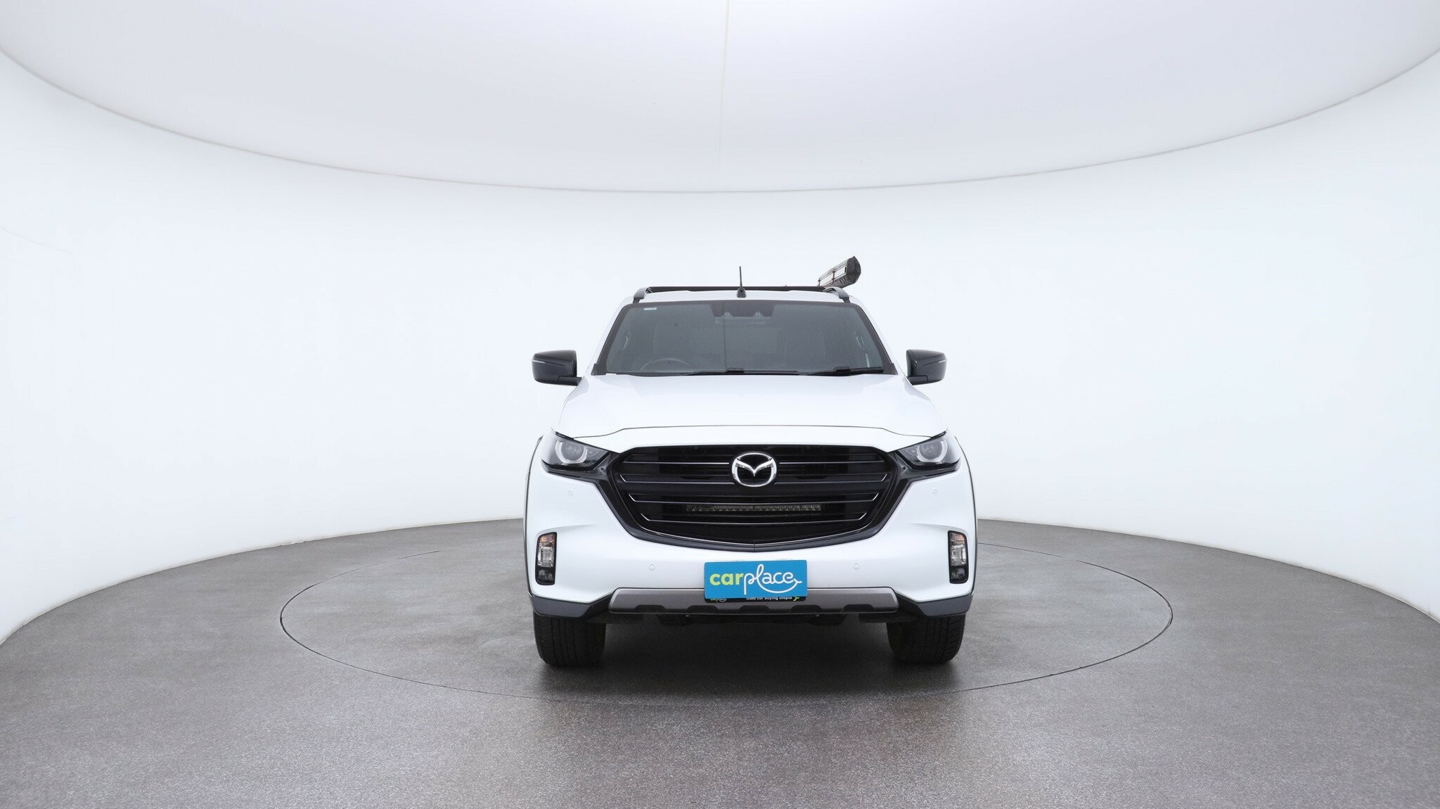Mazda Bt-50 image 2
