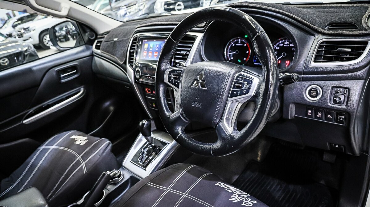 Mitsubishi Triton image 4