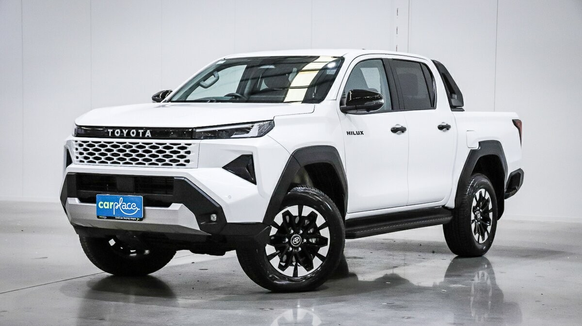 Toyota Hilux image 1