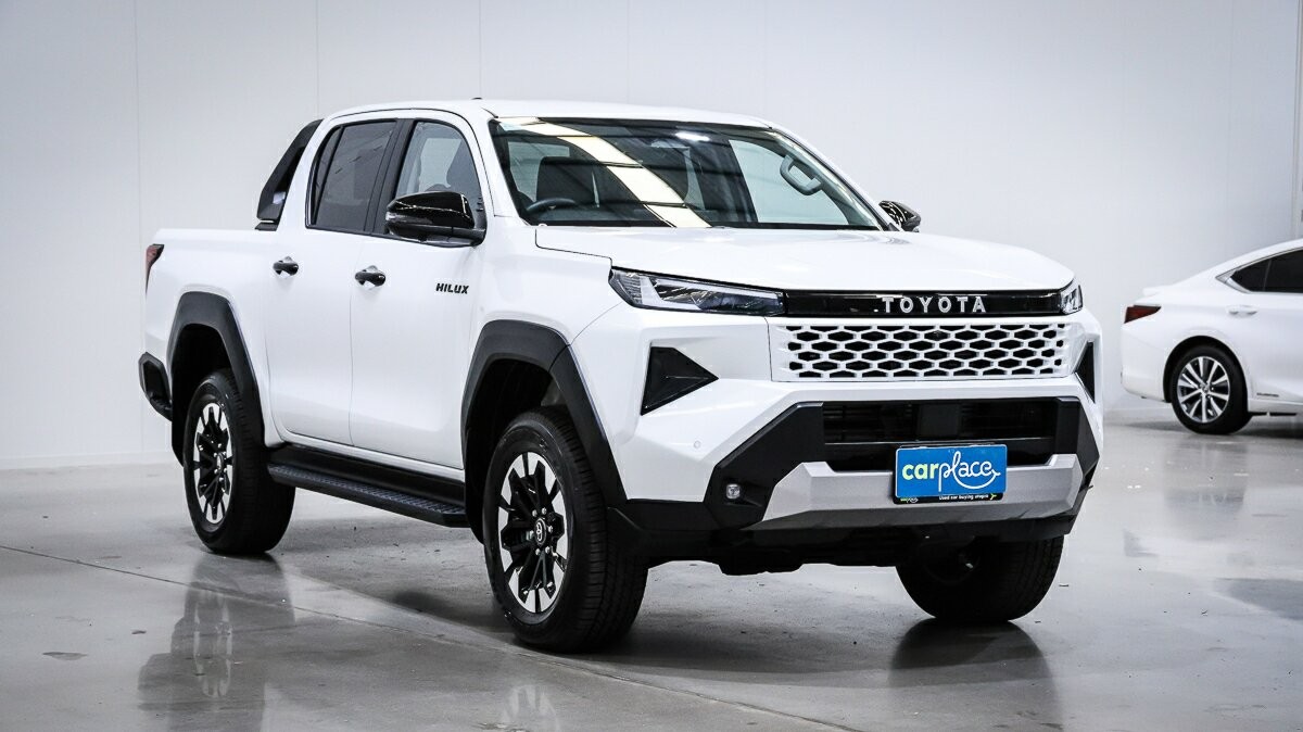 Toyota Hilux image 3