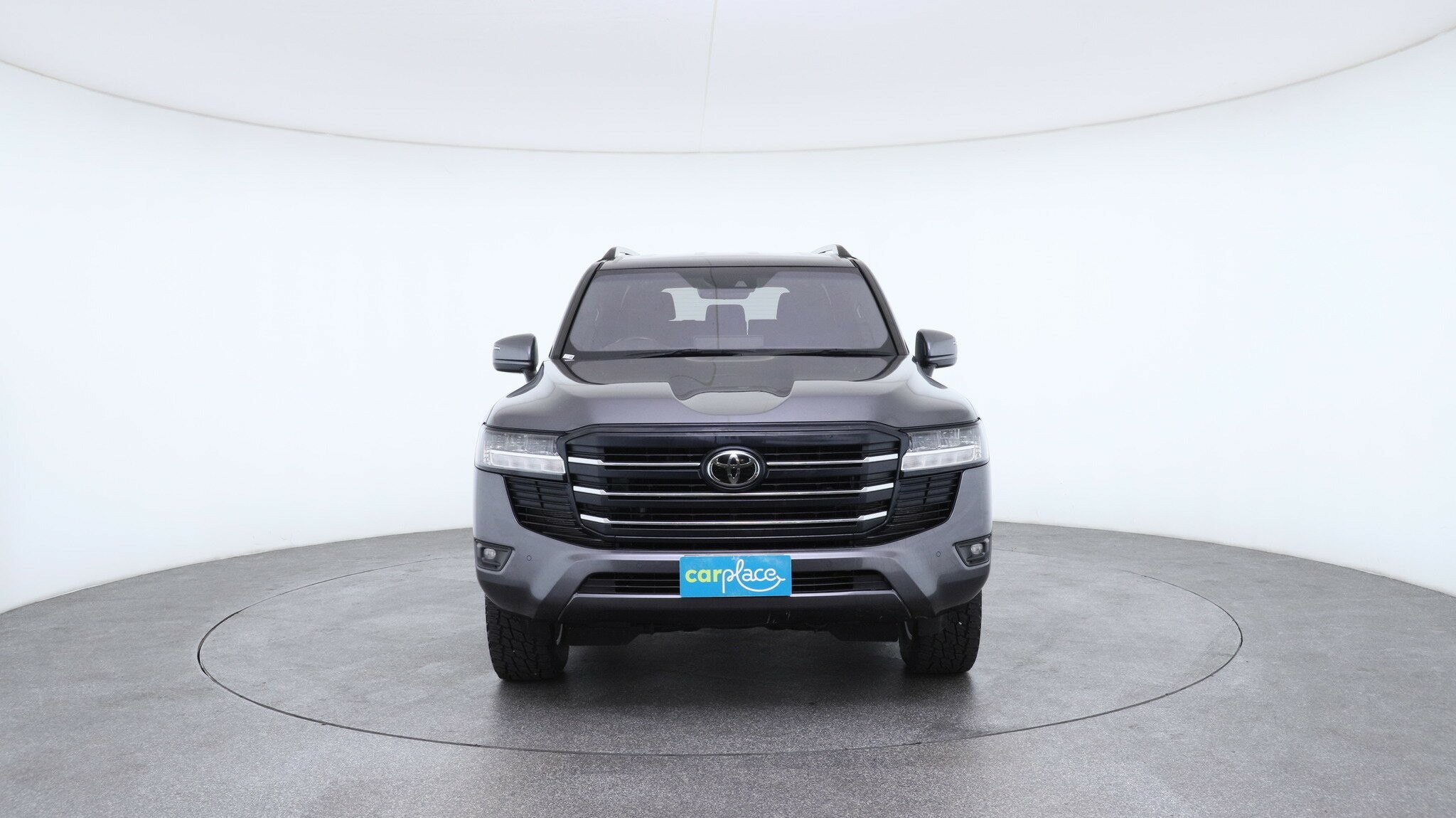 Toyota Landcruiser image 2