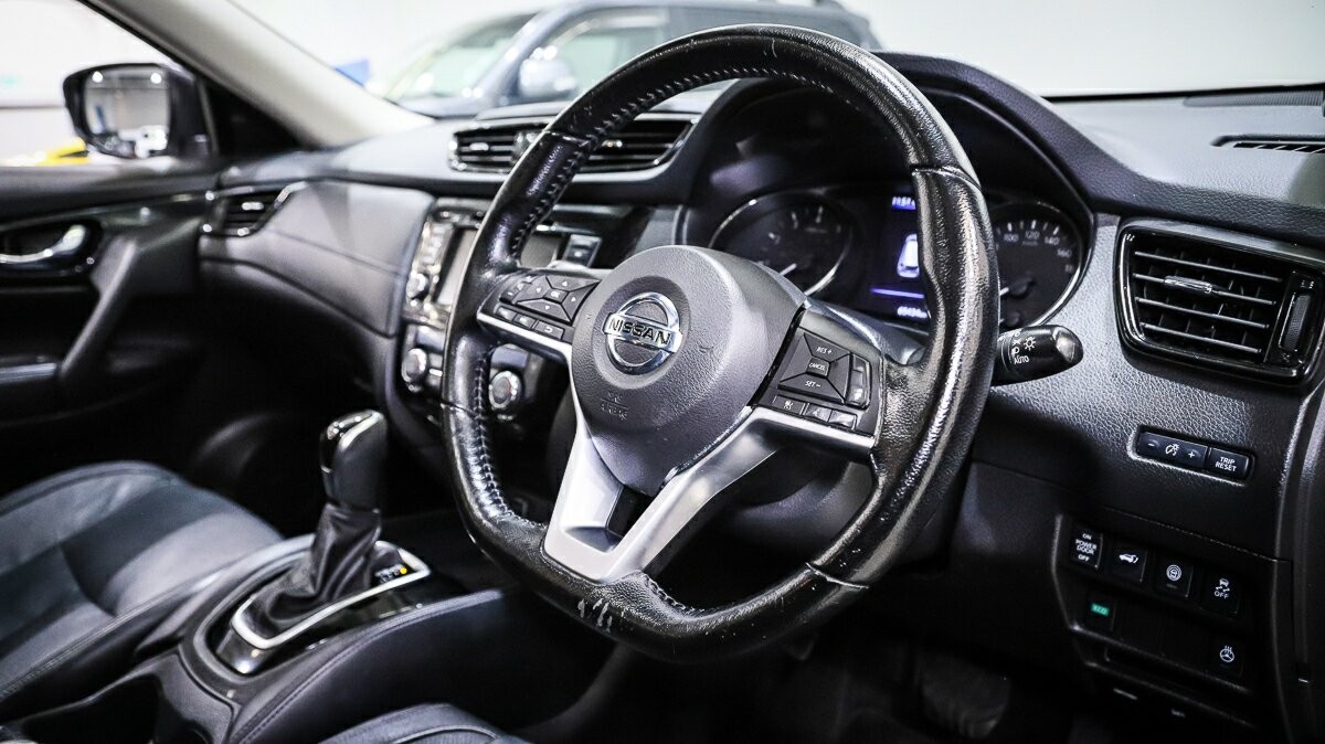 Nissan X-trail image 4