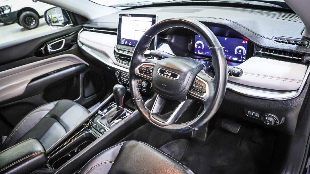 Jeep Compass image 4