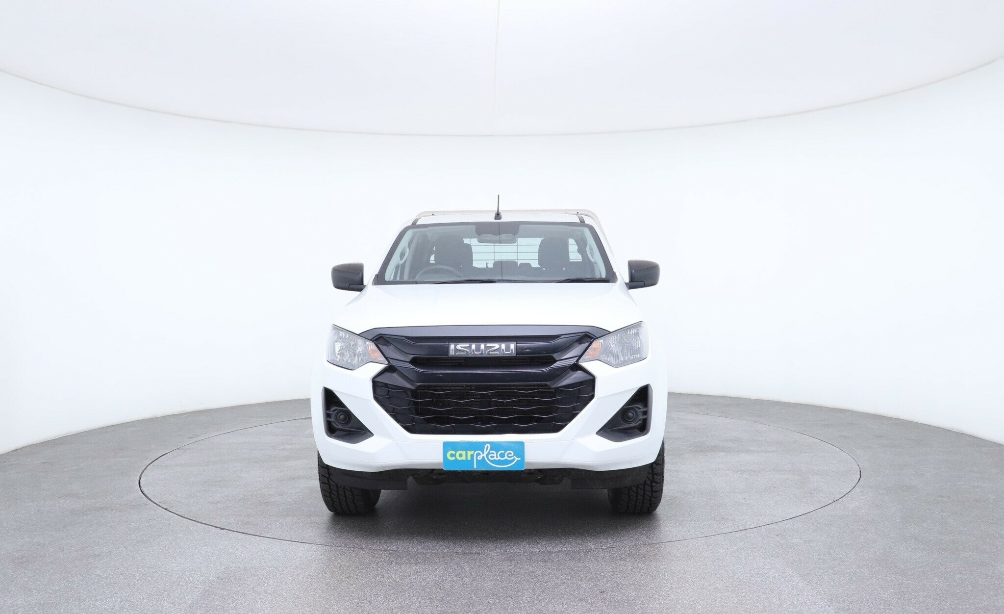 Isuzu D-max image 2