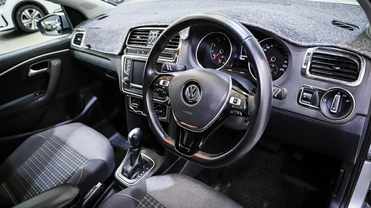 Volkswagen Polo image 4