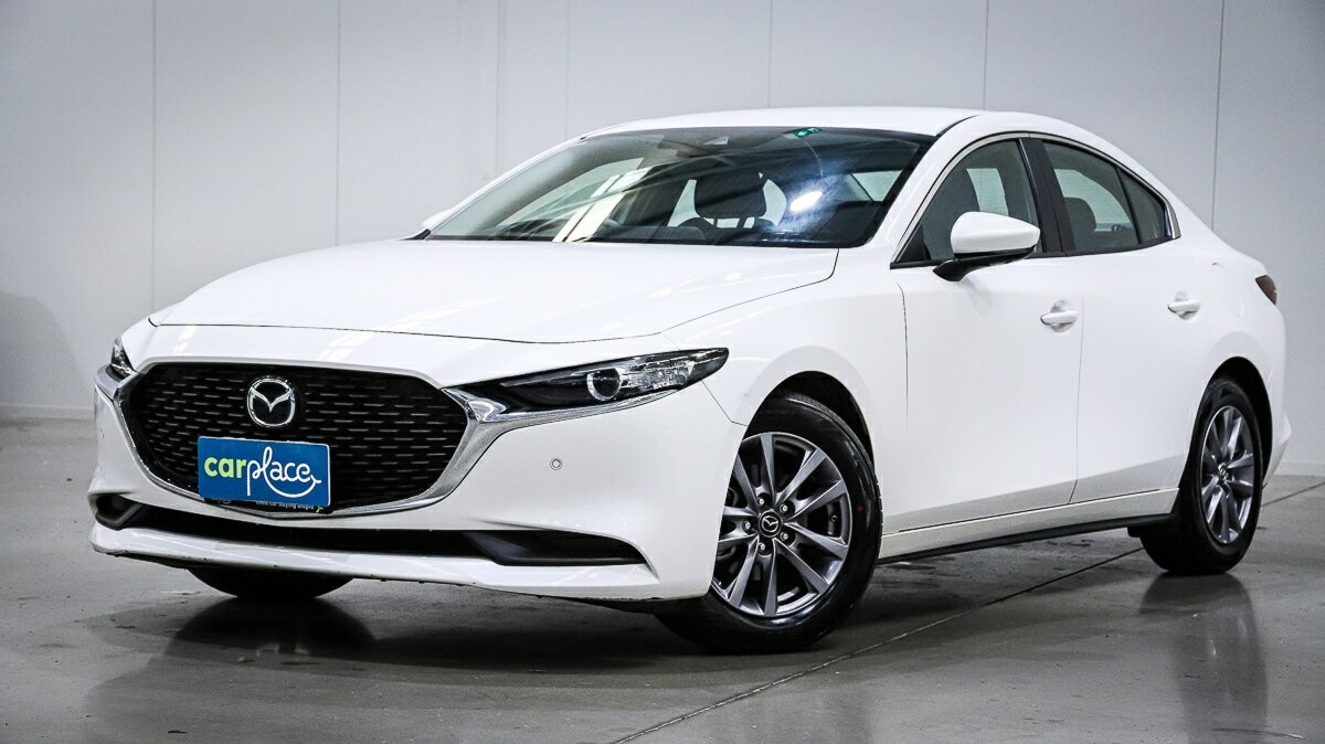 Mazda 3 image 1