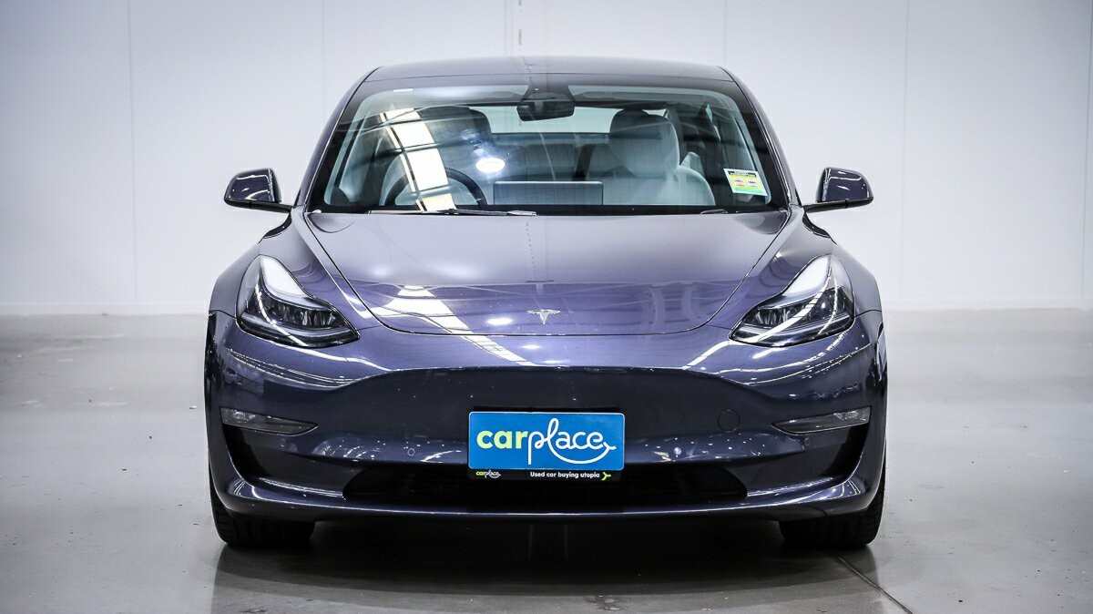 Tesla Model 3 image 2