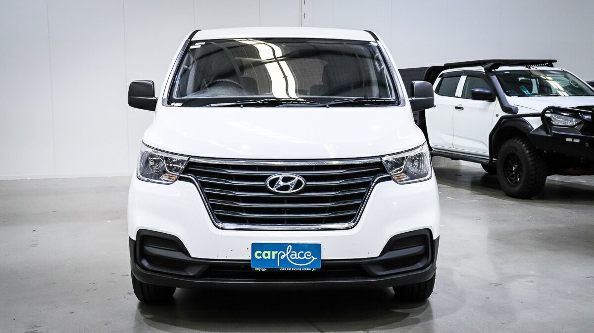 Hyundai Iload image 2