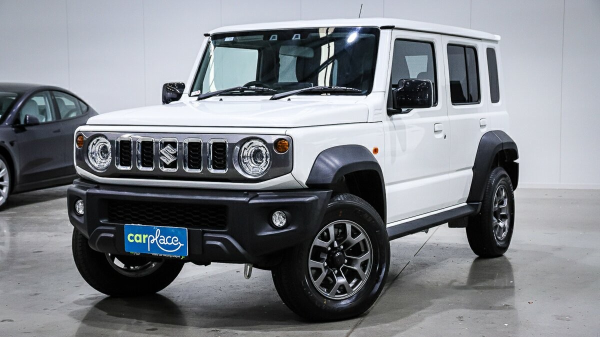 Suzuki Jimny image 1
