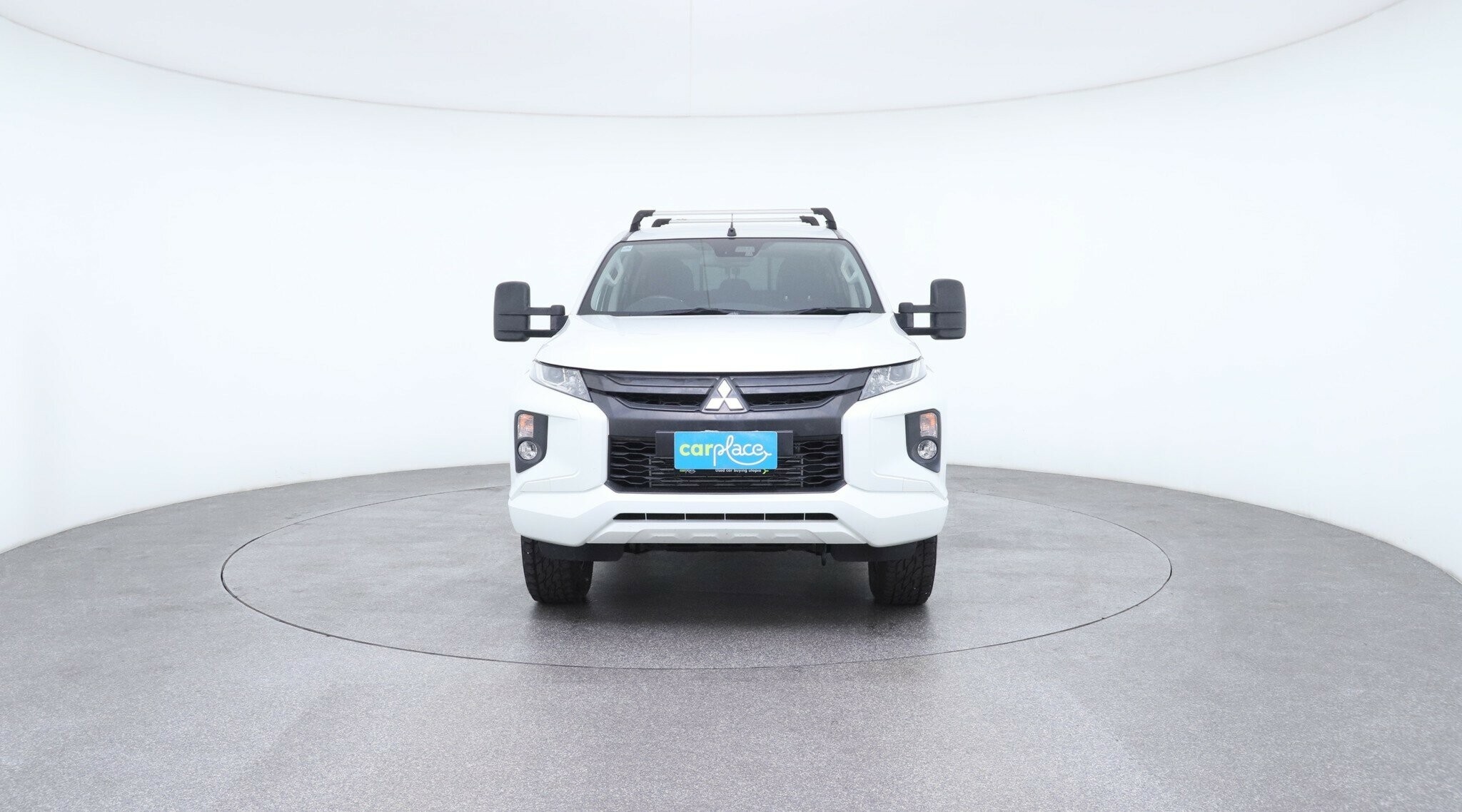 Mitsubishi Triton image 2