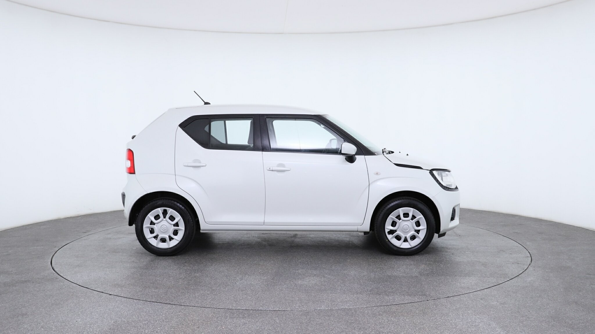 Suzuki Ignis image 4