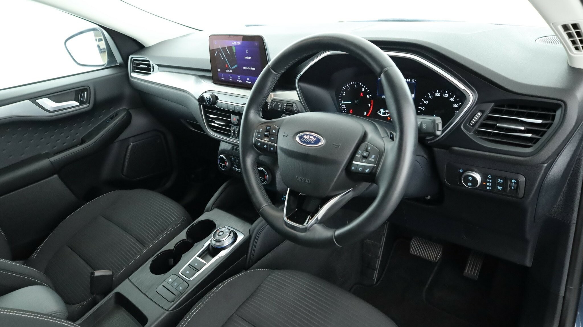 Ford Escape image 4