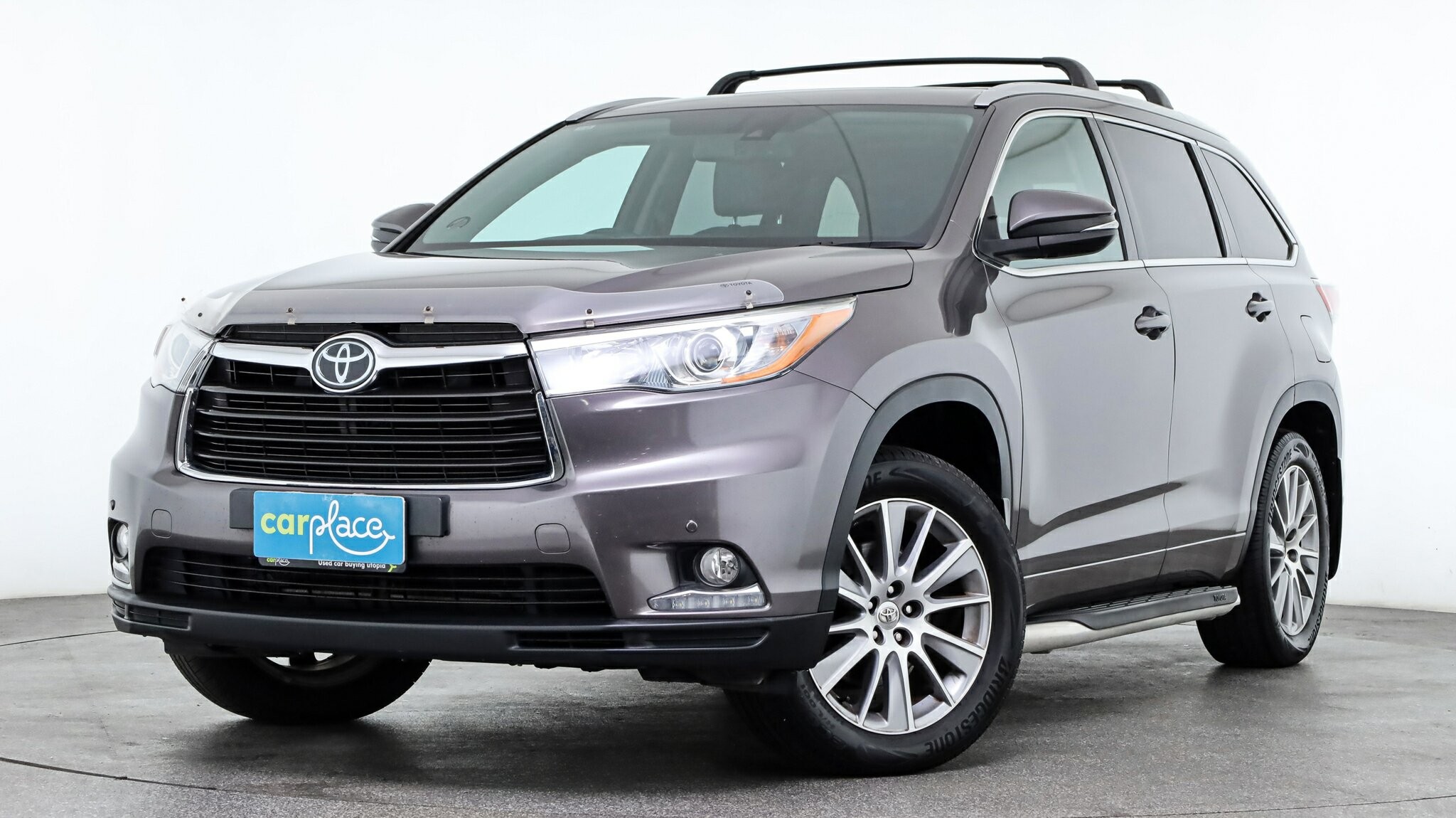 Toyota Kluger image 1